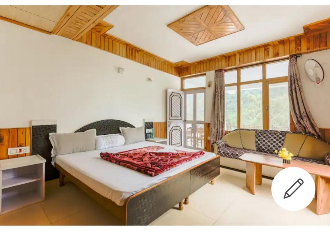 Tirthan Crest Homestay Banjar Екстер'єр фото